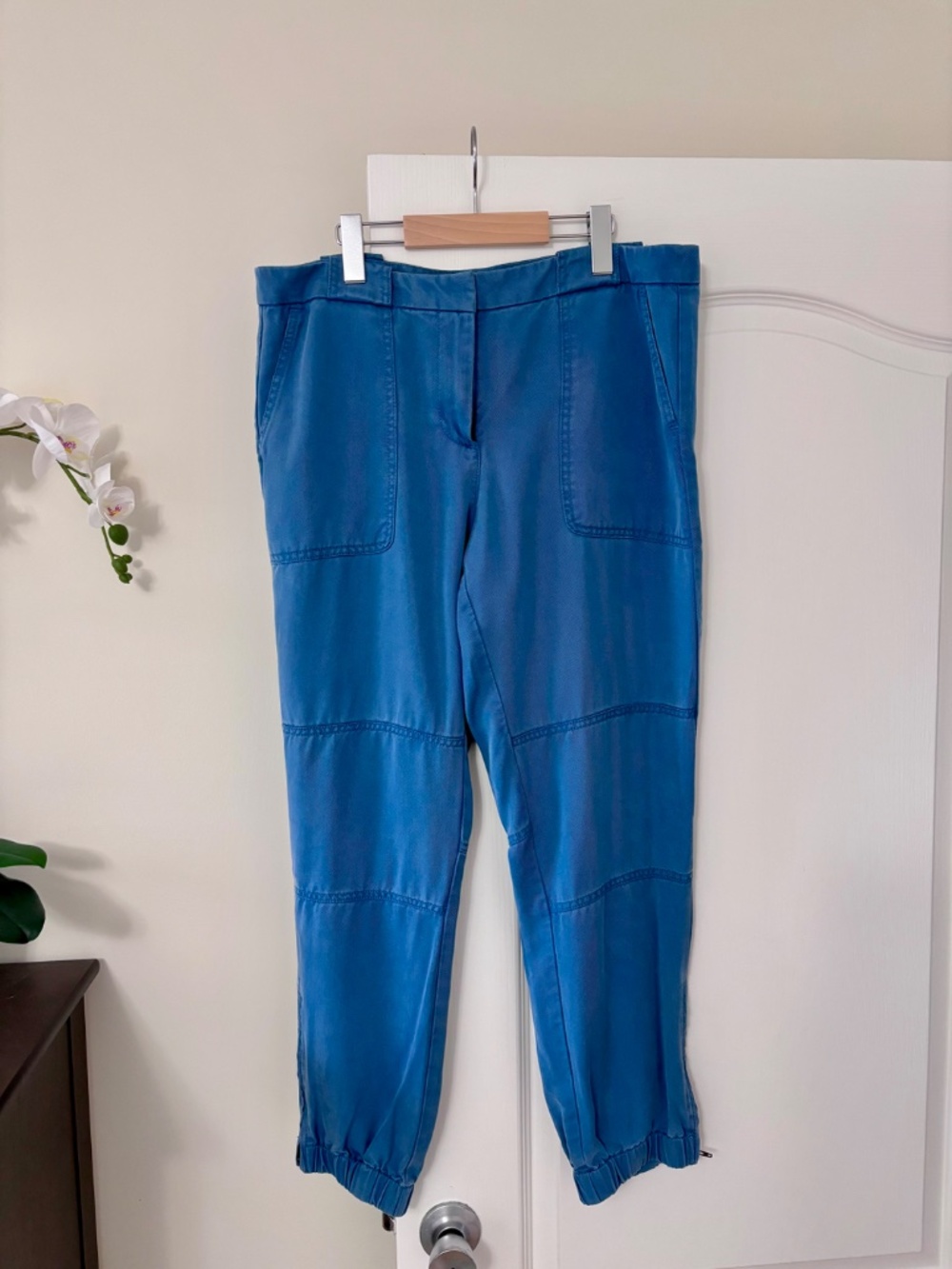 Loft by Ann Taylor 100% Lyocell Blue Jogger Pants Women’s Size 10